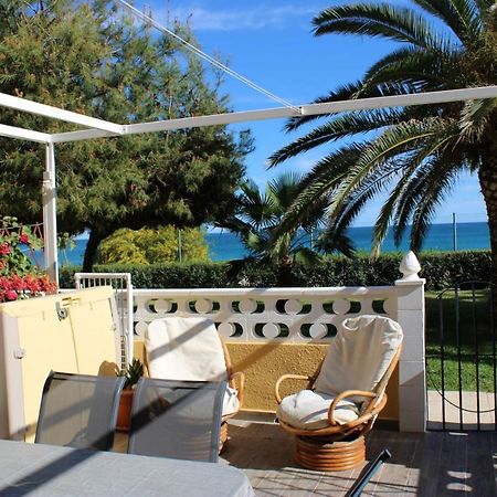 Bungalo En Primera Linea De La Playa 엘 캄펠로 외부 사진