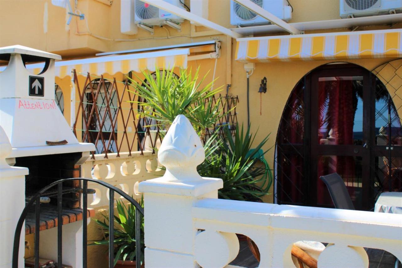 Bungalo En Primera Linea De La Playa 엘 캄펠로 외부 사진