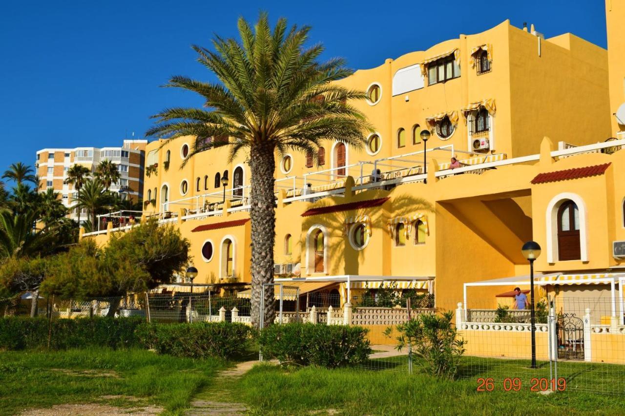 Bungalo En Primera Linea De La Playa 엘 캄펠로 외부 사진