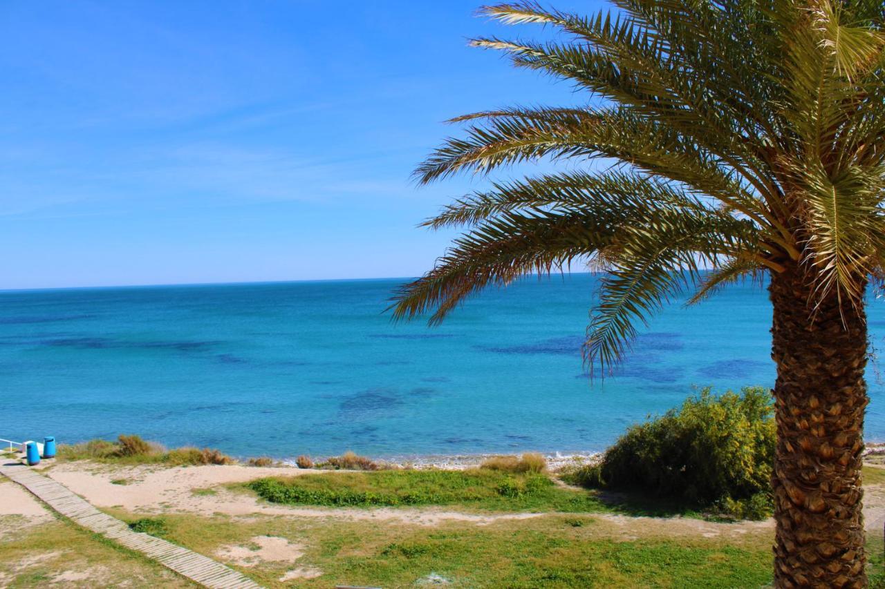 Bungalo En Primera Linea De La Playa 엘 캄펠로 외부 사진