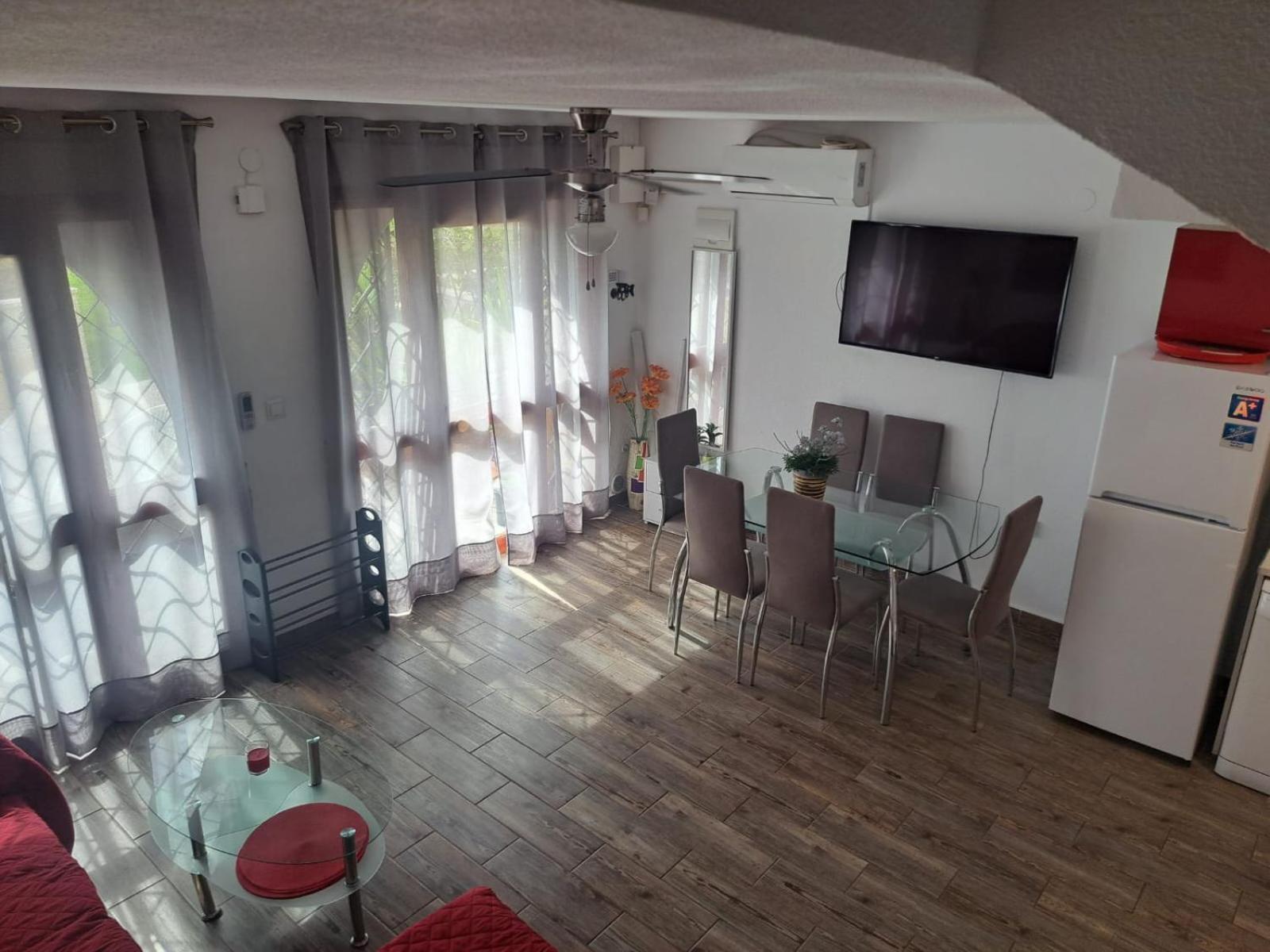 Bungalo En Primera Linea De La Playa 엘 캄펠로 외부 사진